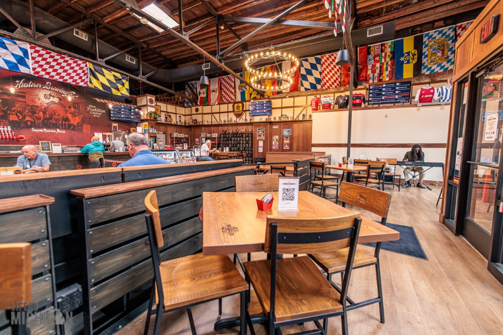 Cedar Springs Brewery A Fusion of German Hofbräuhaus and Local Spirit